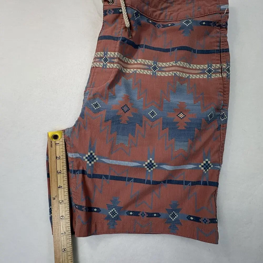 Faherty Board Shorts Mens 36 Multicolor Aztec Print Stretch Swim Surf Beach